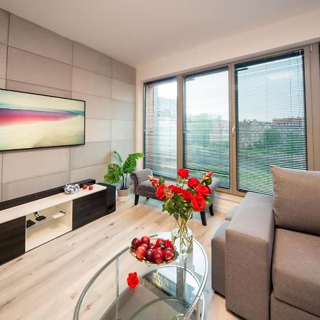 Maya'S Flats & Resorts 55 - Grano Residence Pszenna 5 格但斯克 外观 照片