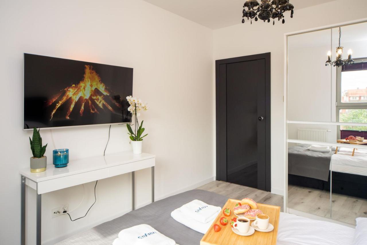 Maya'S Flats & Resorts 55 - Grano Residence Pszenna 5 格但斯克 外观 照片